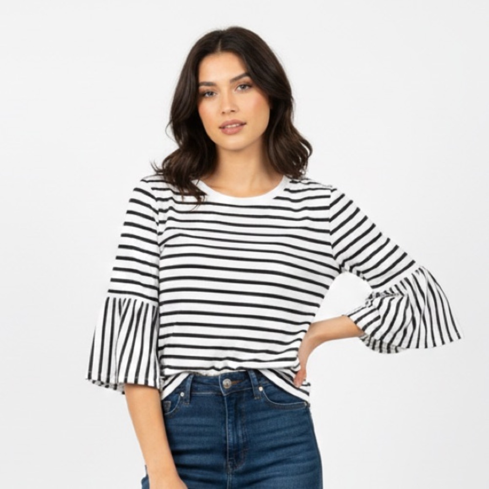 Anthropologie W5 Striped Bell Sleeve Knit Top Black & White Size Small